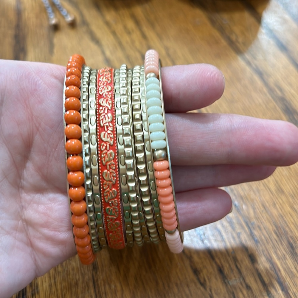 Set of 10 bangles